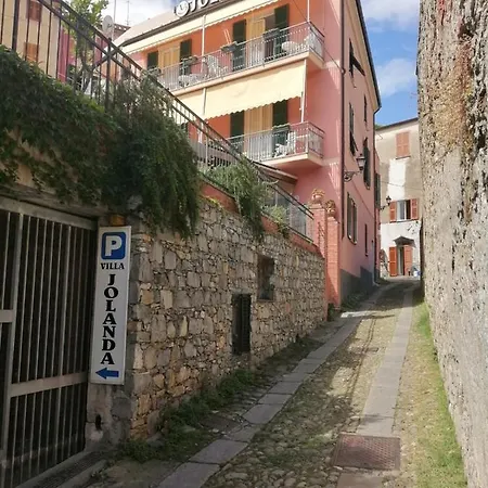 Ξενοδοχείο Jolanda